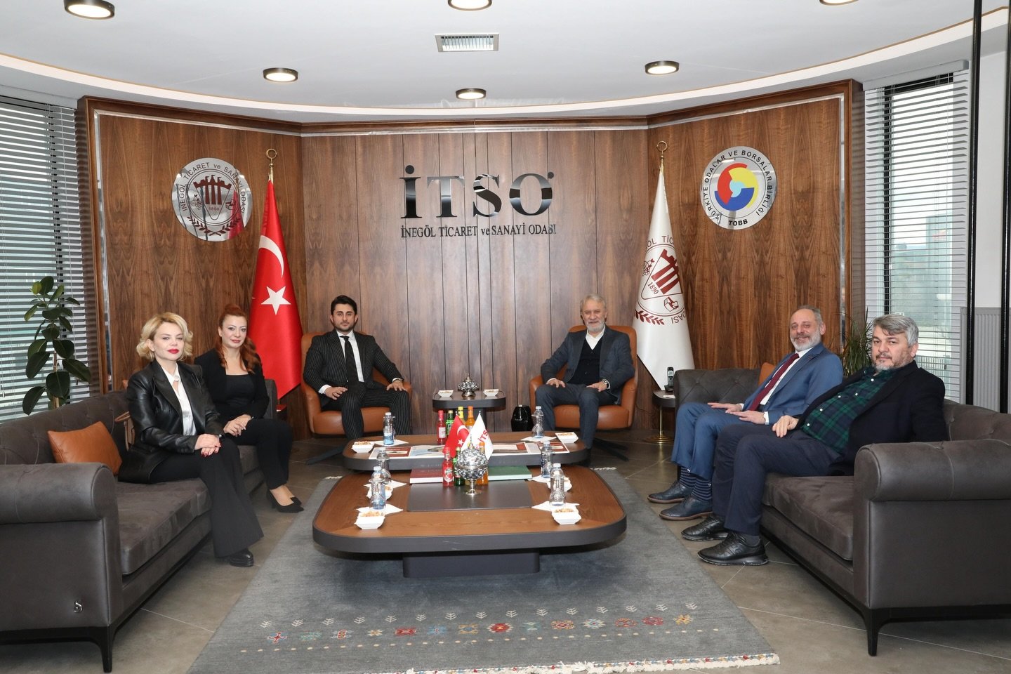Türk-Rus İş Adamları Dostluk Derneği’nden İnegöl Ticaret ve Sanayi Odası’na Ziyaret